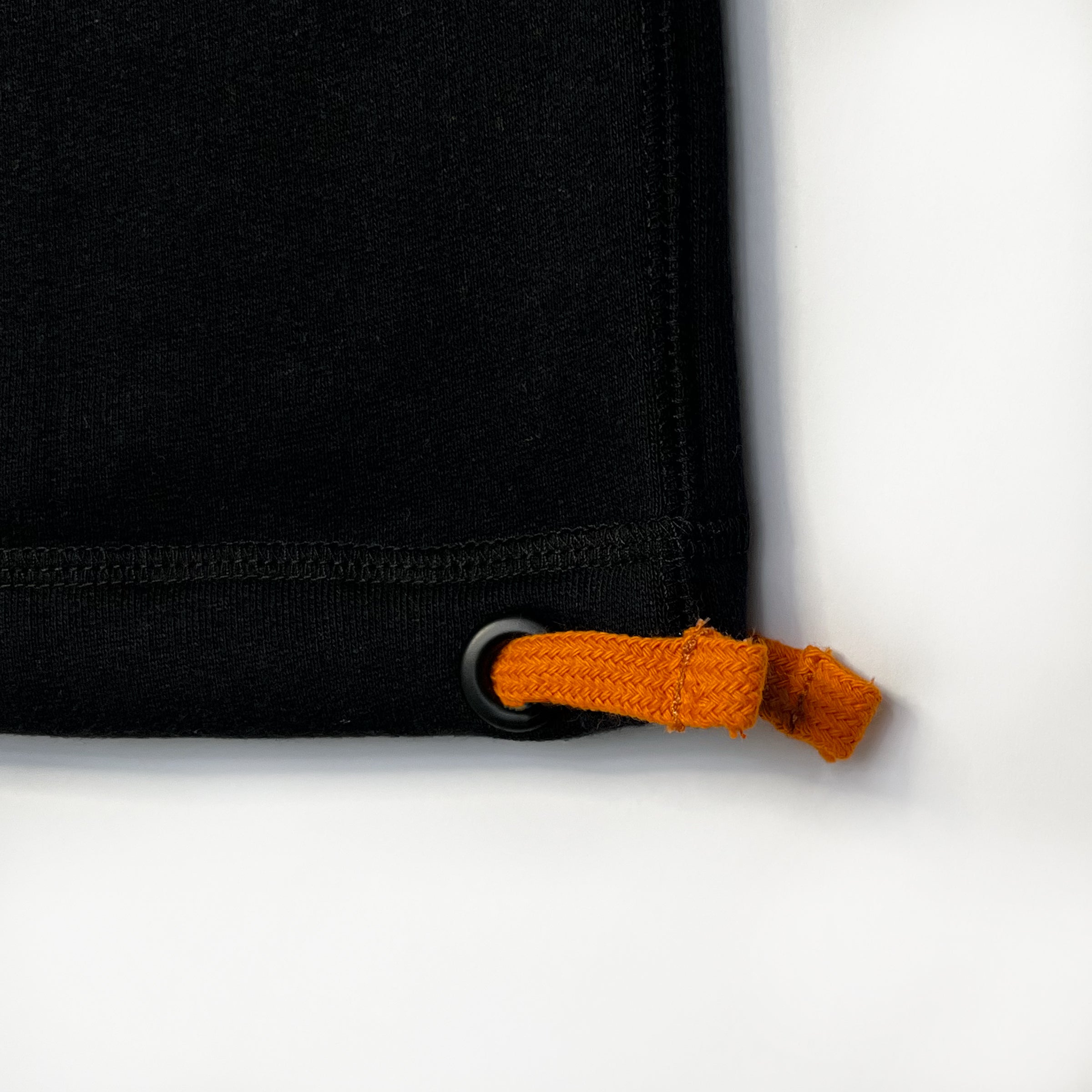 THROW SWEATPANT - BLACK